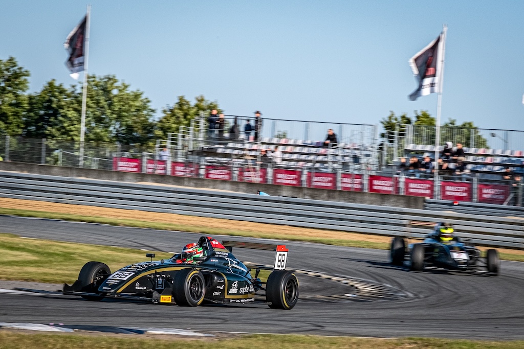 En hektisk weeekend afgjorde Nordic 4-mesterskaberne.
(Foto: Grippo Motorsport PR)